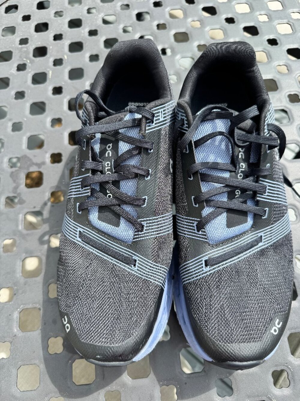 On Cloudgo Men's Running Shoes Size 10.5 Black Gray Swiss Engineered CloudTec